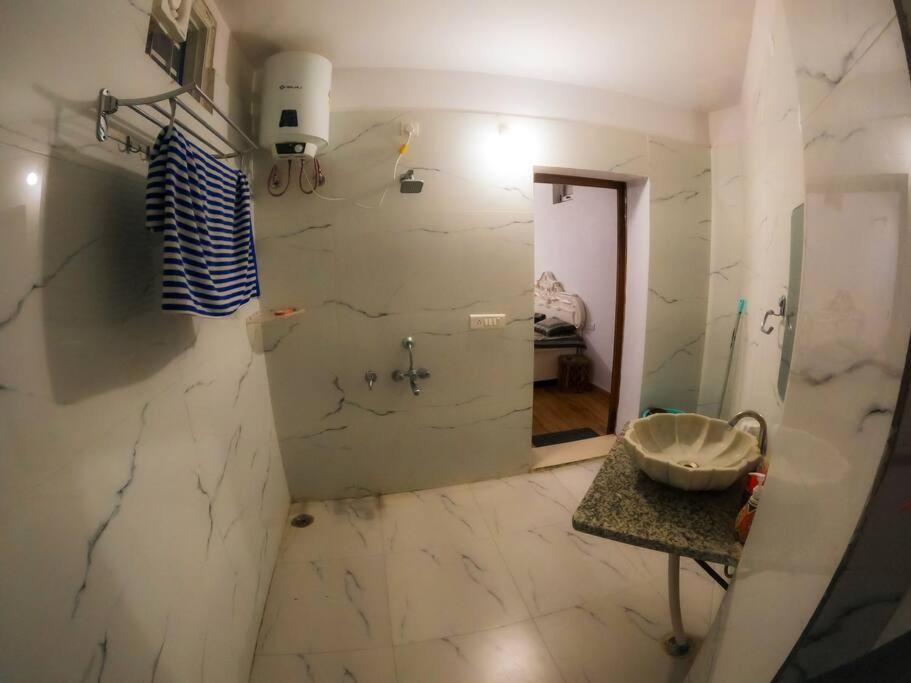 Blue Door Villa By Homeyhuts Rajpur ภายนอก รูปภาพ